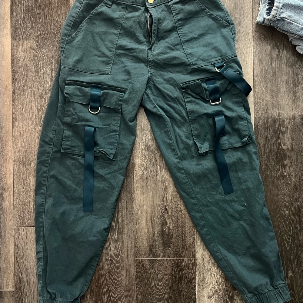 Rue21 Green Cargo Pants Durable Outdoor Style
